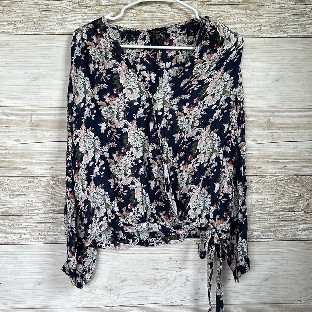 Lucky Brand Long Sleeve Sheer/Chiffon Floral Blouse Size XS